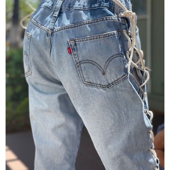 Custom Laced Levi jeans - Picture 6 of 6